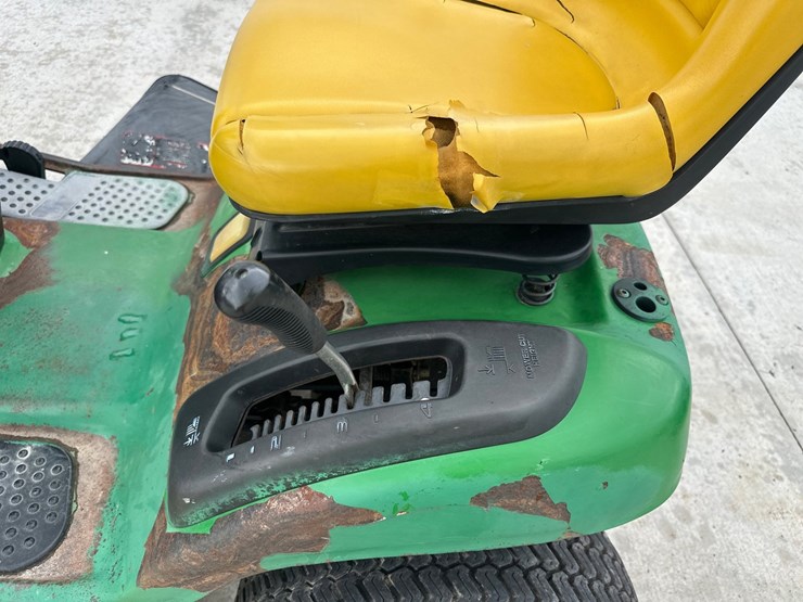 john-deere-la120-image-15
