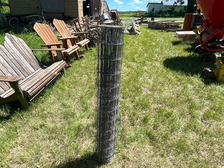 #3302-•-wire-fencing-and-tomato-cages-image-4