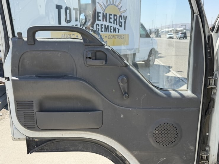 2001-gmc-w3500-image-31