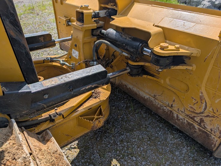 caterpillar-d5-image-10