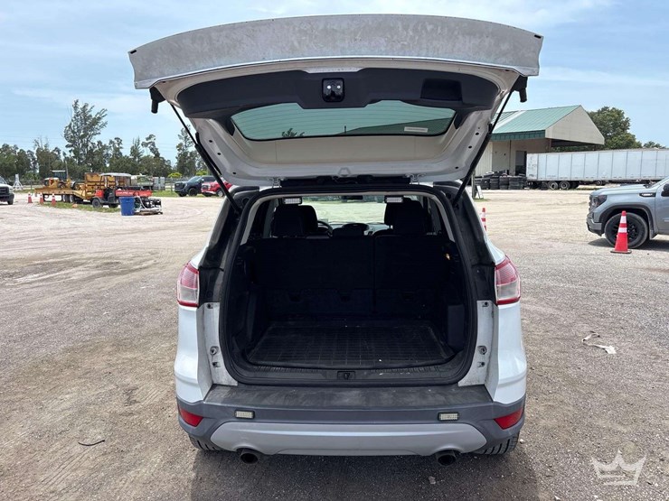 2014-ford-escape-image-26