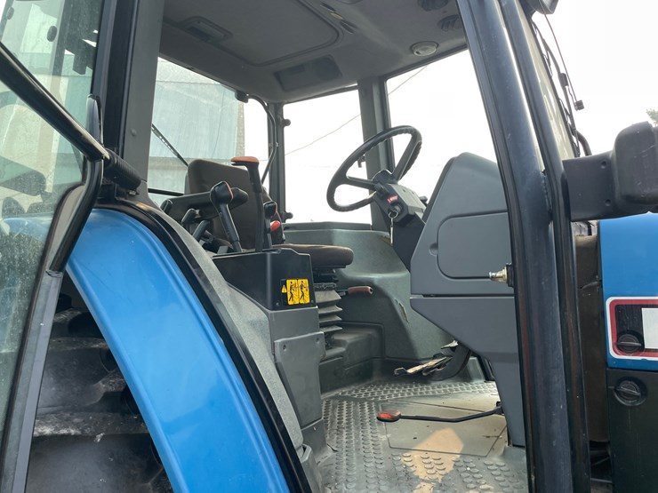 ford-7740-image-18