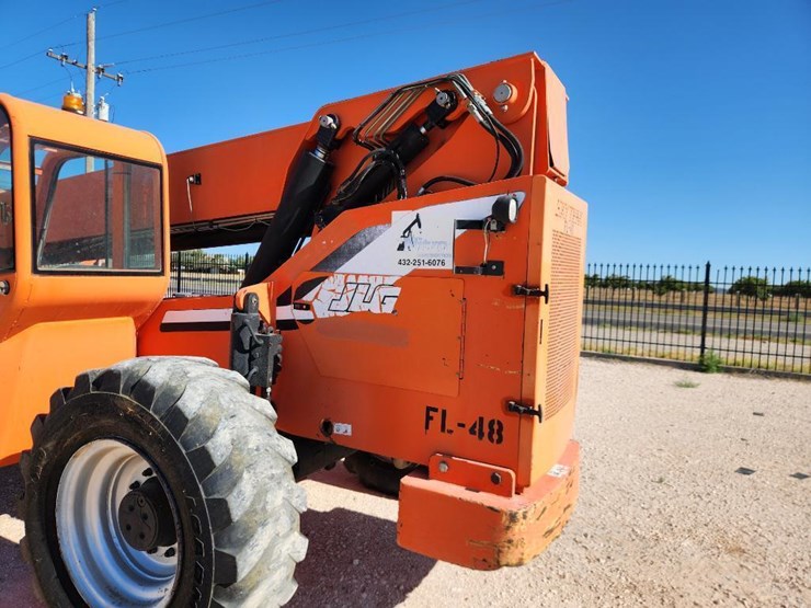 2007-jlg-10054-image-21