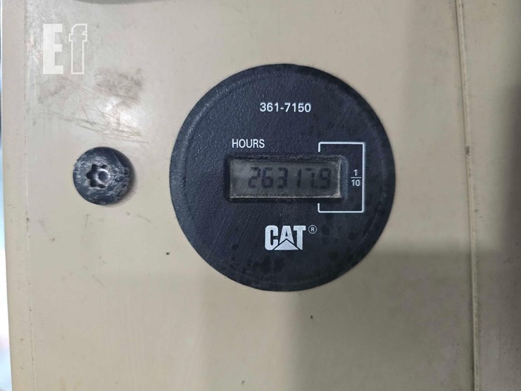 2001-caterpillar-140h-image-21