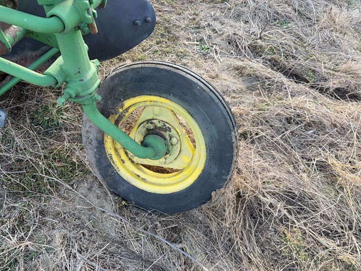 john-deere-8-image-19