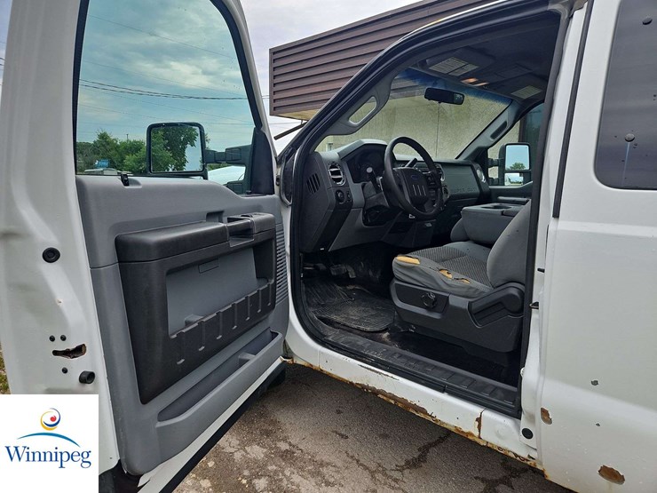 2011-ford-f250-image-17