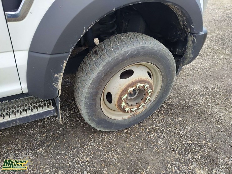 2017-ford-f450-image-13