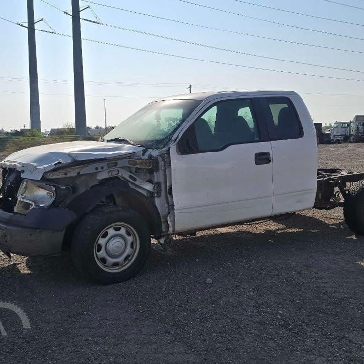 2010 FORD F150 XL