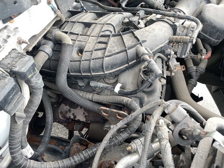 2014-ford-f150-xl-image-53