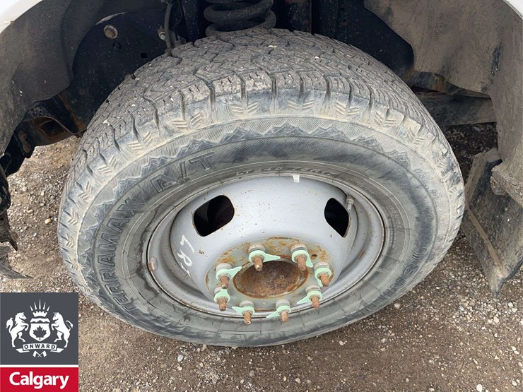 2020-ford-f350-image-10