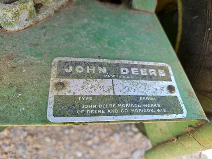 john-deere-56-image-12