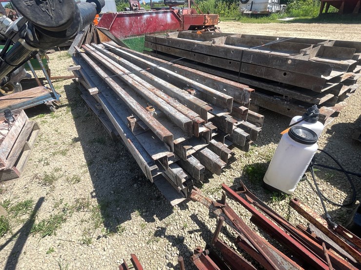 #2063-•-(30)-4"-cement-concrete-forms-image-6