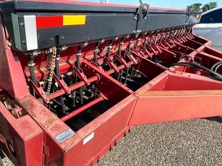 case-ih-5100-image-24