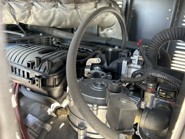 2011-generac-35-kw-image-15