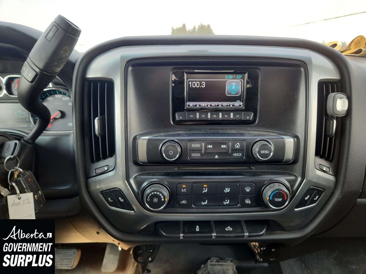2015-chevrolet-silverado-2500hd-image-20