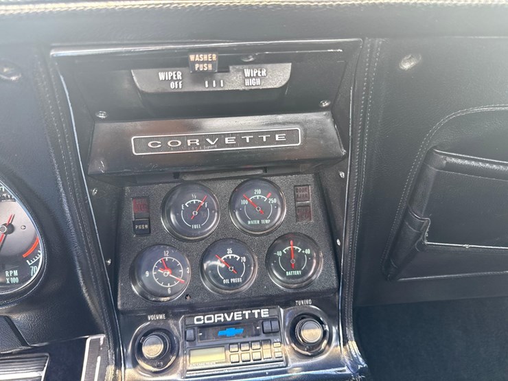 1970-chevrolet-corvette-stingray-image-28