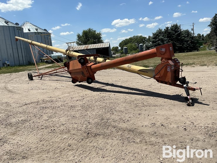 westfield-mk100-71-grain-auger-w/swing-hopper-image-3