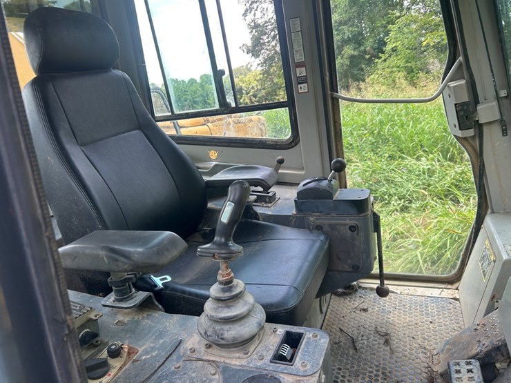 deere-655c-image-9
