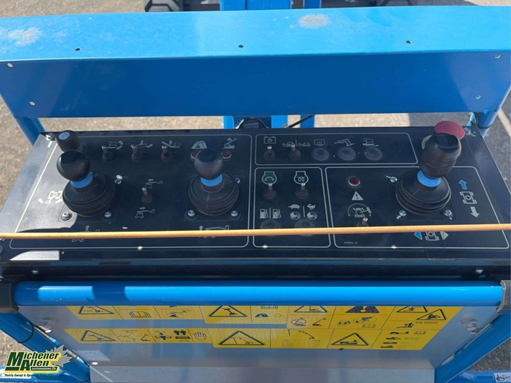 2025-genie-z45/25j-image-16