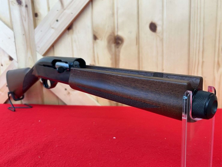 remington-model-1100-lt-20-20-gauge-field-special-semiauto-shotgun-image-5