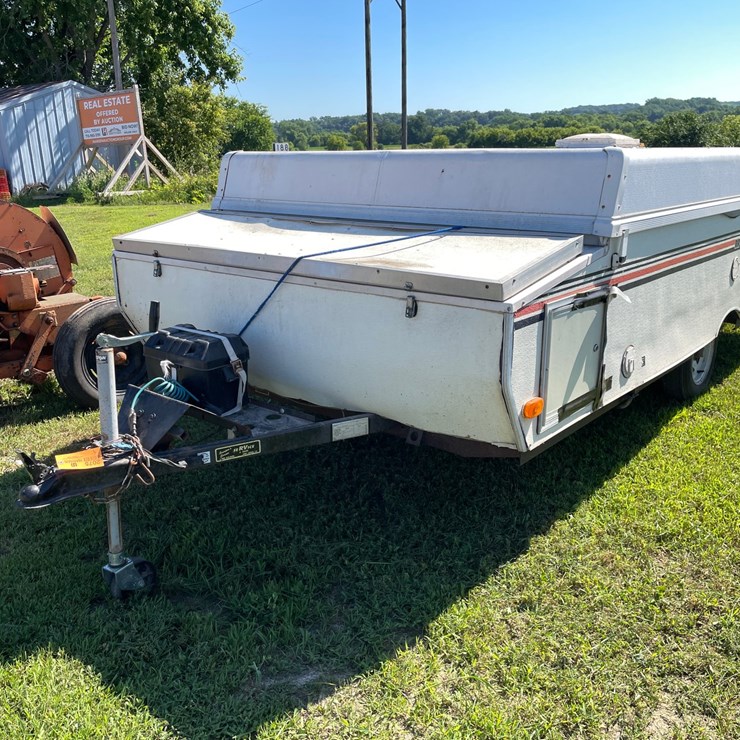 #2075 • 1995 Prime Pop Up Camper (No Title)