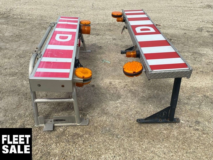 lot-of-2-pilot-tuck-signs-image-2