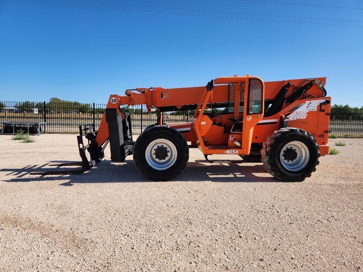 2007-jlg-10054-image-2