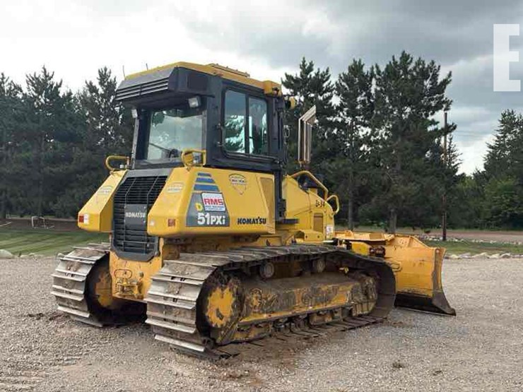 2014-komatsu-d51pxi-22-image-3