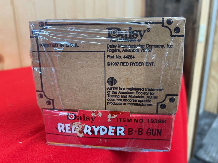 daisy-red-ryder-50th-anniversary-lever-action-bb-rifle-image-6
