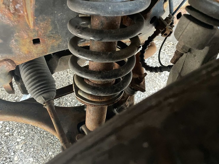 2017-ford-f150-xl-image-70