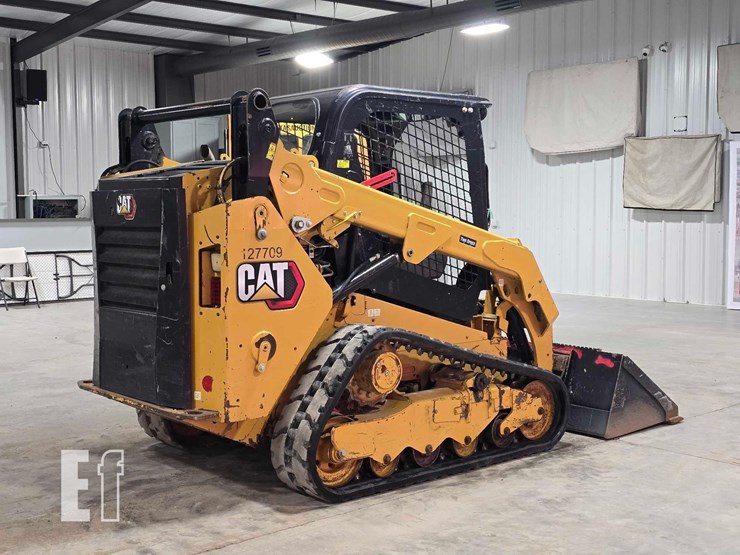 2022-caterpillar-259d3-image-3