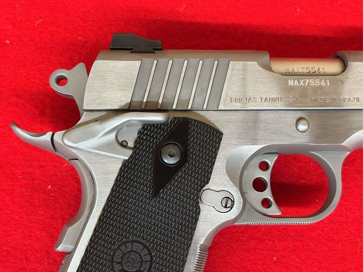 taurus-model-pt-1911-.45-acp-semiauto-pistol-image-9