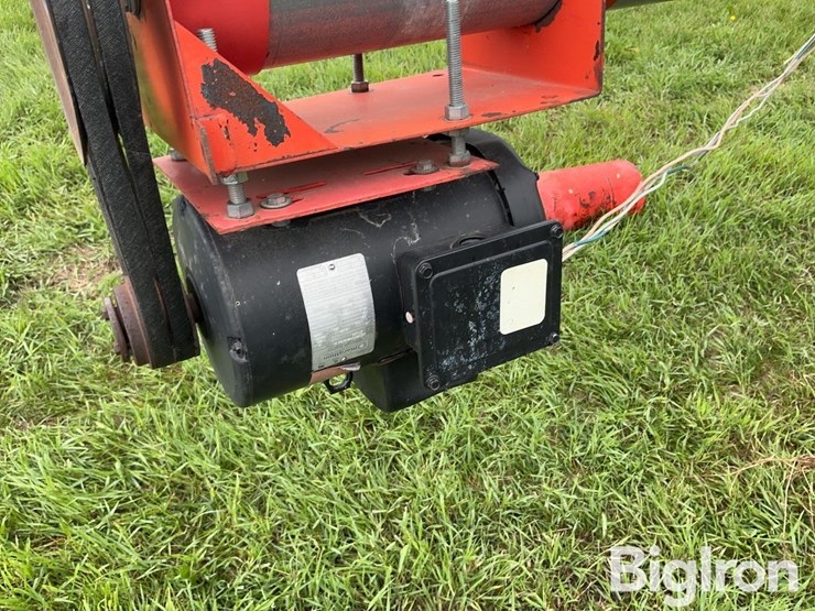 vertical-unload-auger-image-12