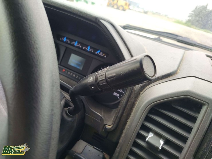 2017-ford-f450-image-21