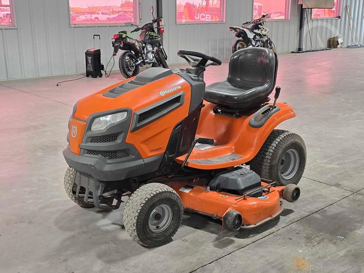husqvarna-yth24v54-image-1