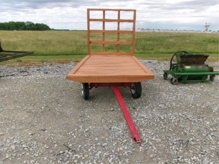 custom-mini-hay-wagon-image-2