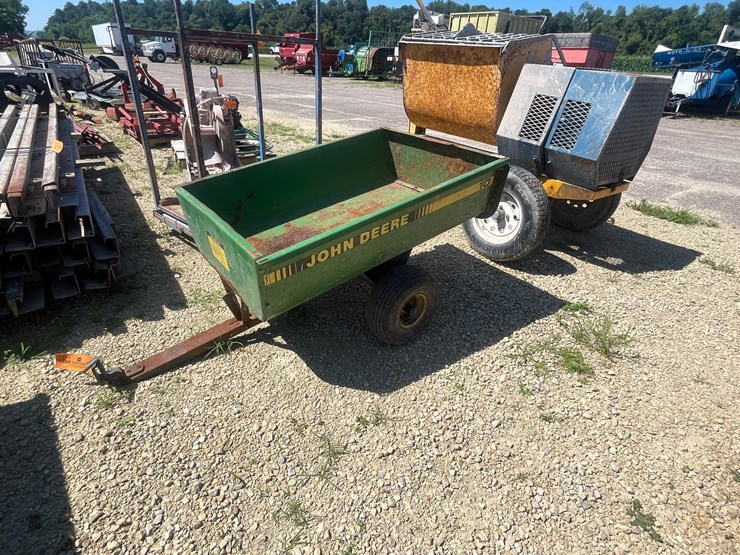 john-deere-10-image-2