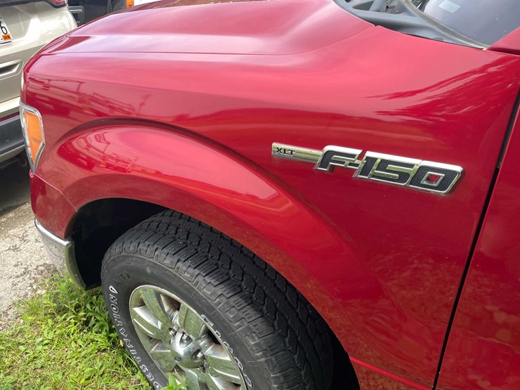 2011-ford-f150-xlt-image-42