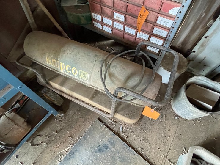 #2331-•-knipco-f98-torpedo-heater-image-1