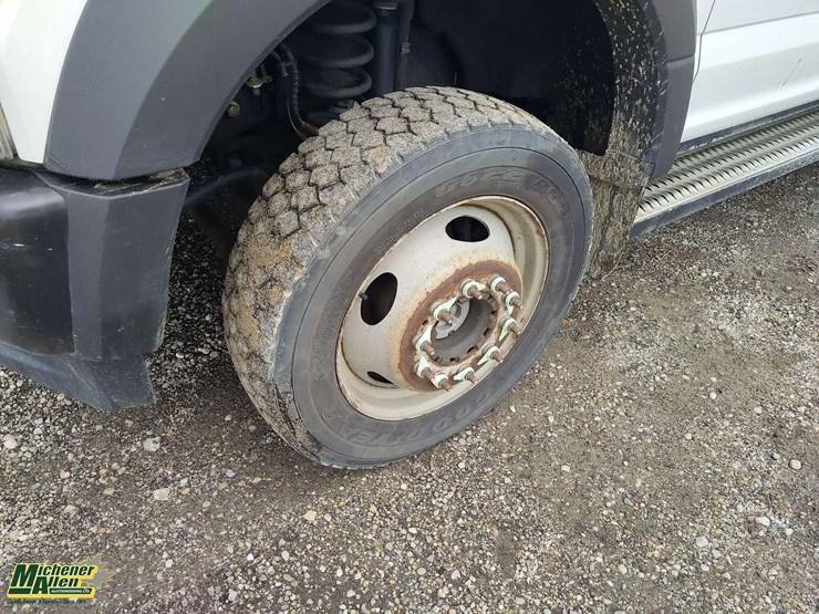 2017-ford-f450-image-10