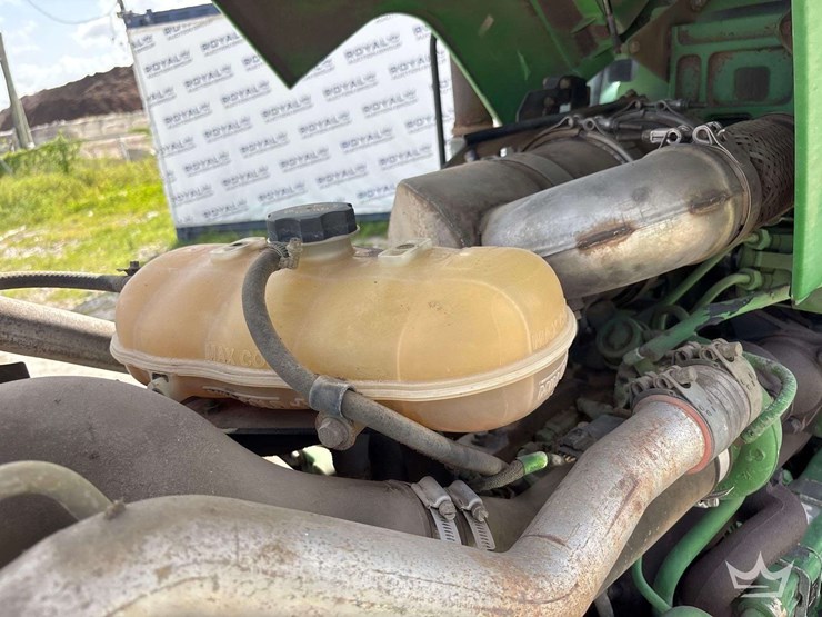 john-deere-6115d-image-29