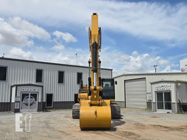 2020-caterpillar-336-image-7