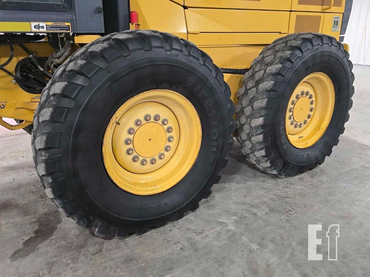 2016-deere-670g-image-28