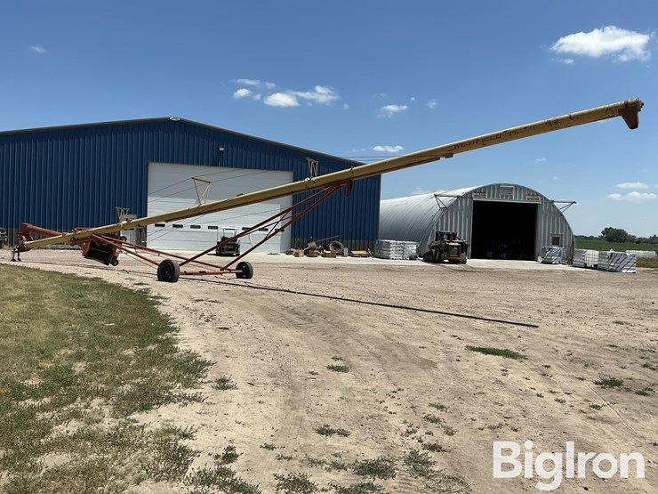 westfield-mk100-71-grain-auger-w/swing-hopper-image-8