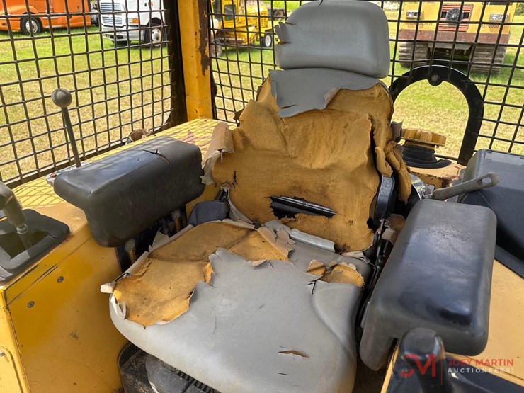 deere-450h-lt-image-22