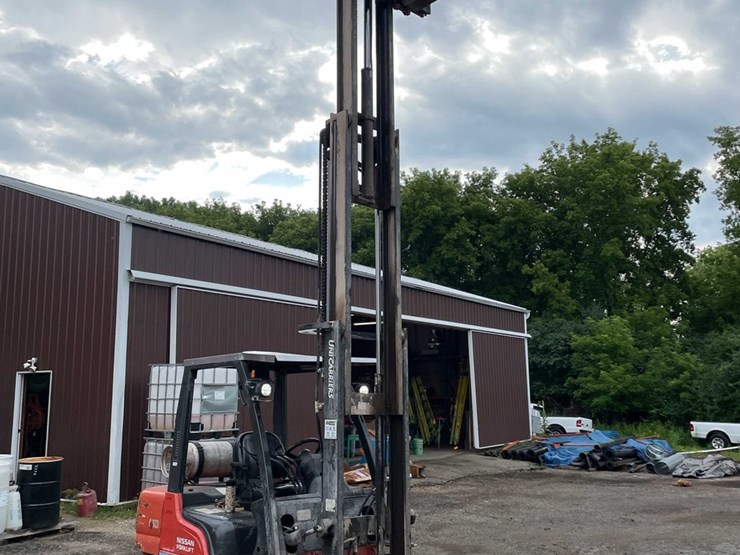 #1101-•-2014-nissan-5200-lb.-lp-forklift-image-27