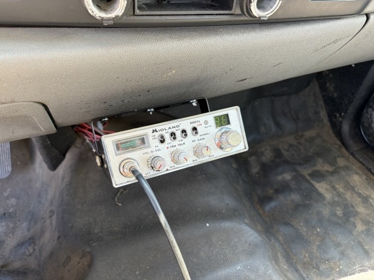 2007-chevrolet-silverado-2500-image-32