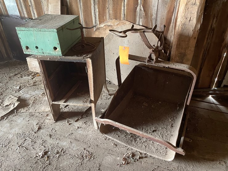 #2318-•-blackhawk-power-lift-scoop-image-1