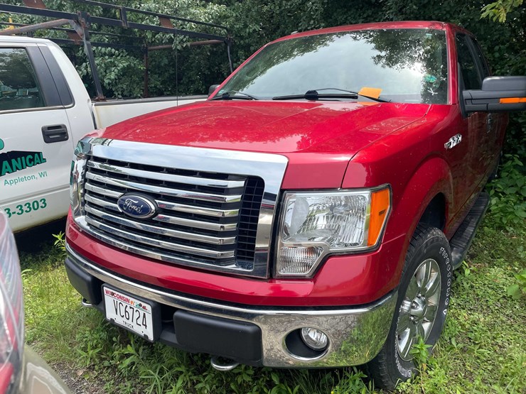 2011-ford-f150-xlt-image-2