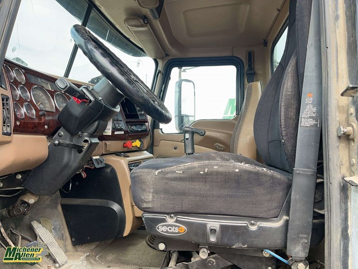 2007-mack-granite-t/a-dump-truck-image-13